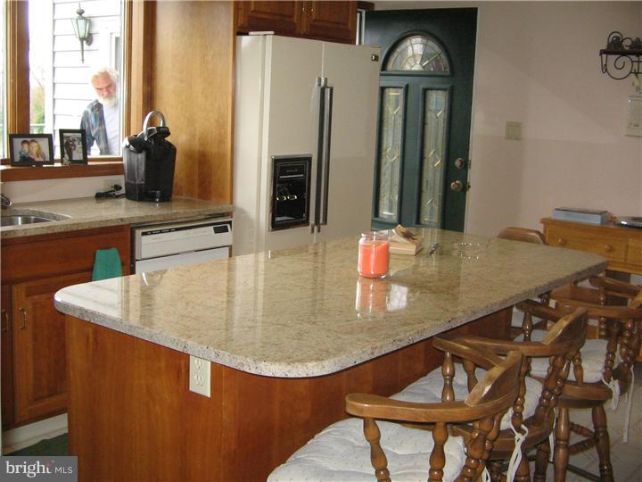 254 Stewart Road Allentown, NJ 08501 - Photo 11 of 24 Kitchen