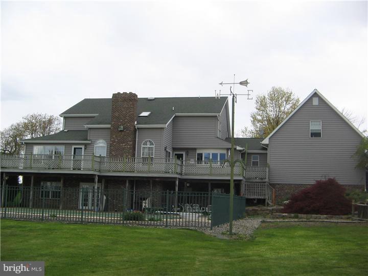 254 Stewart Road Allentown, NJ 08501 - Photo 20 of 24 Exterior Back