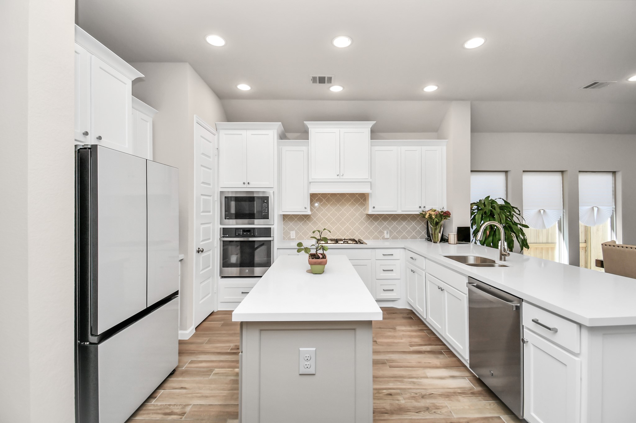 5043 Morrison Drive Manvel, TX 77578 - Photo 9 of 49 Kitchen