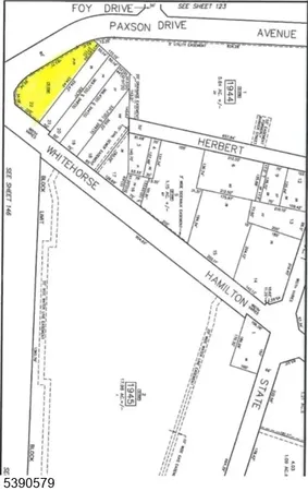 a picture of a room with a bench