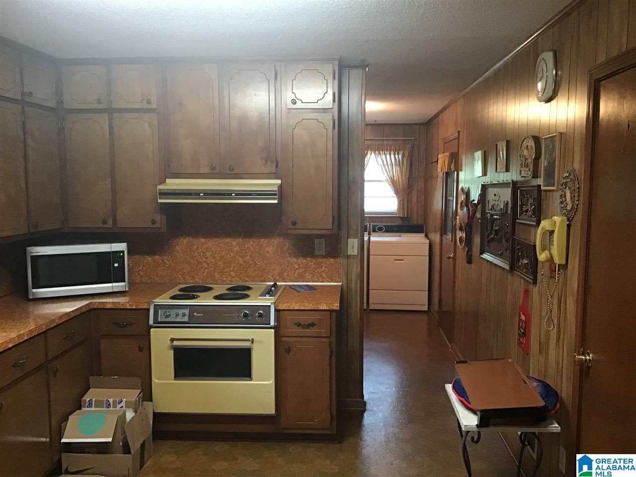 517 Ridgewood Avenue Fairfield, AL 35064 - Photo 14 of 27