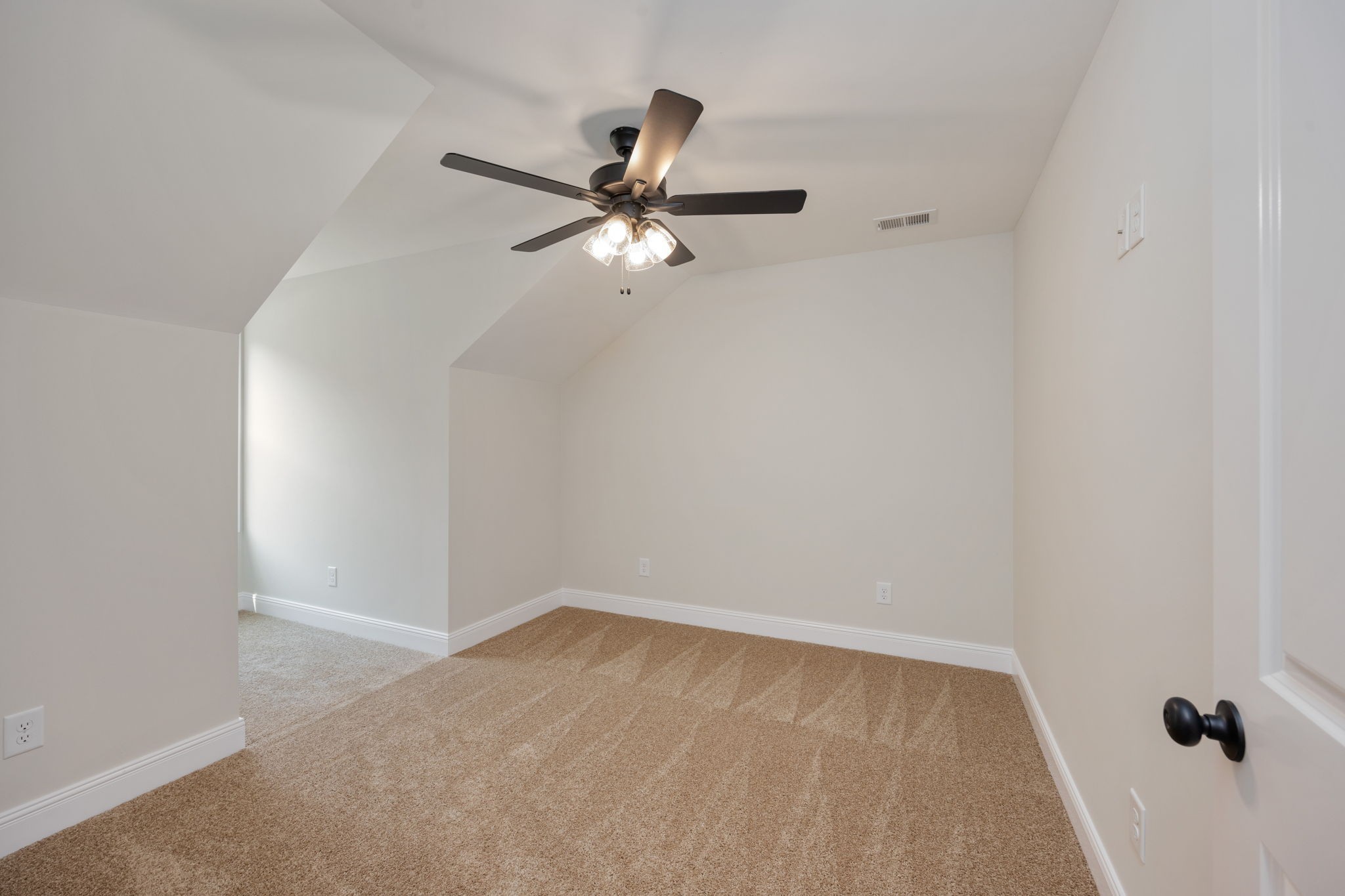 2011 Rylee Way Greenbrier, TN 37073 - Photo 15 of 24 Gallery Image 15
