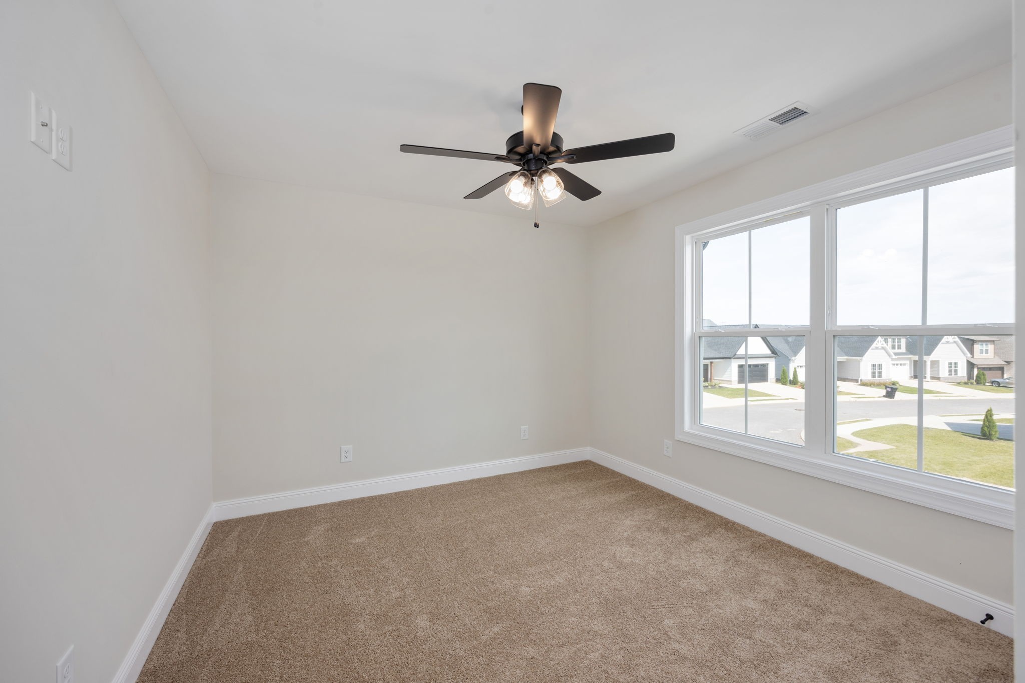 2011 Rylee Way Greenbrier, TN 37073 - Photo 18 of 24 Gallery Image 18