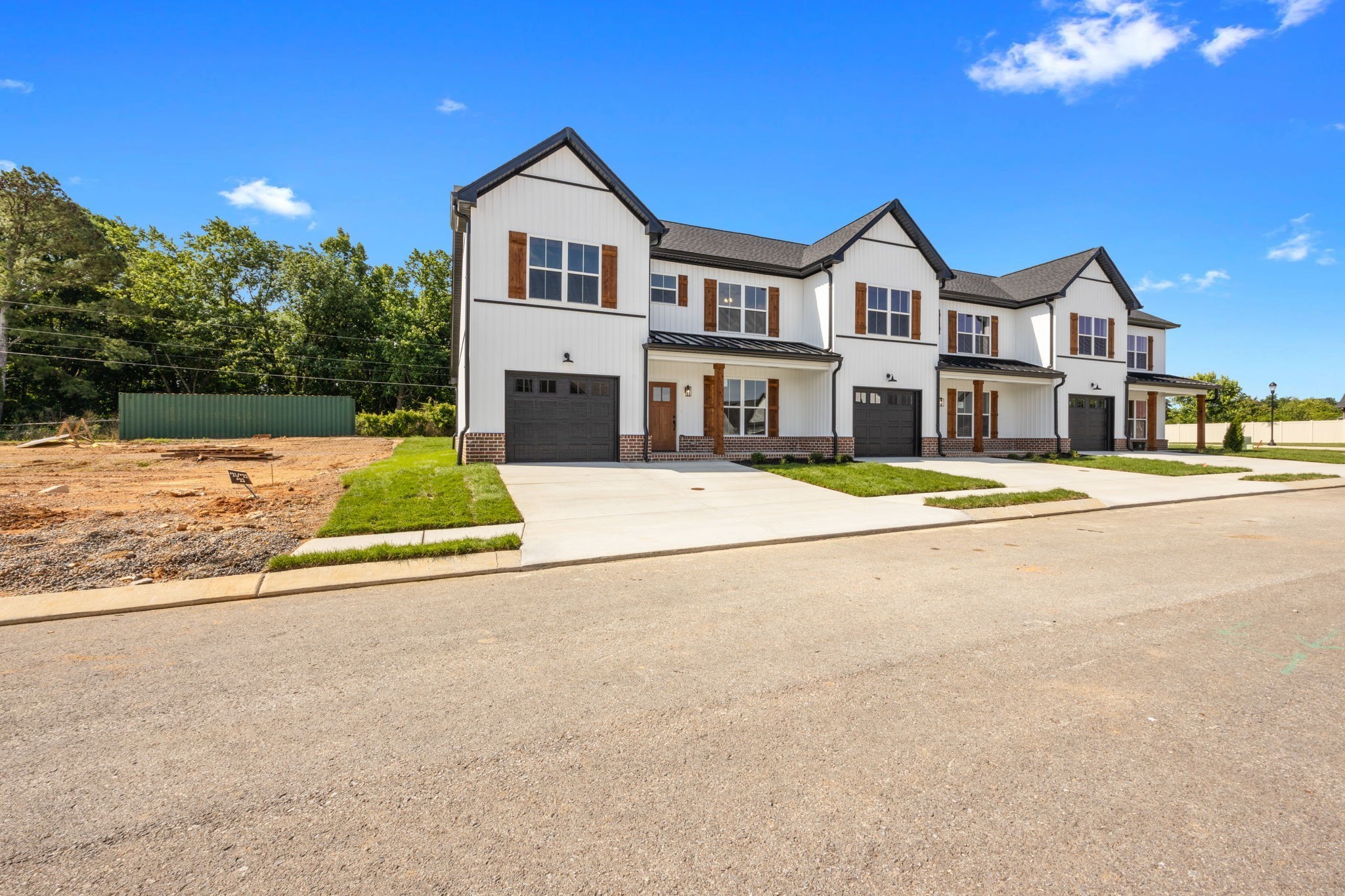 2011 Rylee Way Greenbrier, TN 37073 - Photo 23 of 24 Gallery Image 23