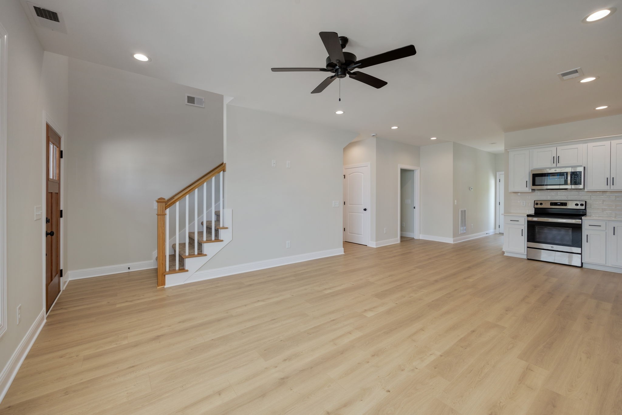 2011 Rylee Way Greenbrier, TN 37073 - Photo 6 of 24 Gallery Image 6