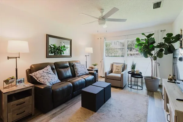 $220,000 | 2700 Bayshore Boulevard, Unit 5102, Dunedin, FL 34698