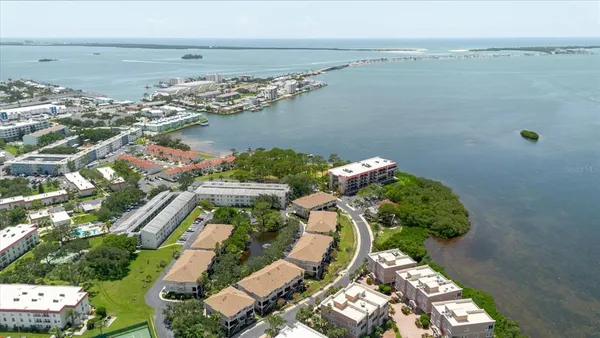 $220,000 | 2700 Bayshore Boulevard, Unit 5102, Dunedin, FL 34698