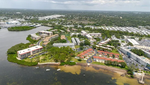 $220,000 | 2700 Bayshore Boulevard, Unit 5102, Dunedin, FL 34698