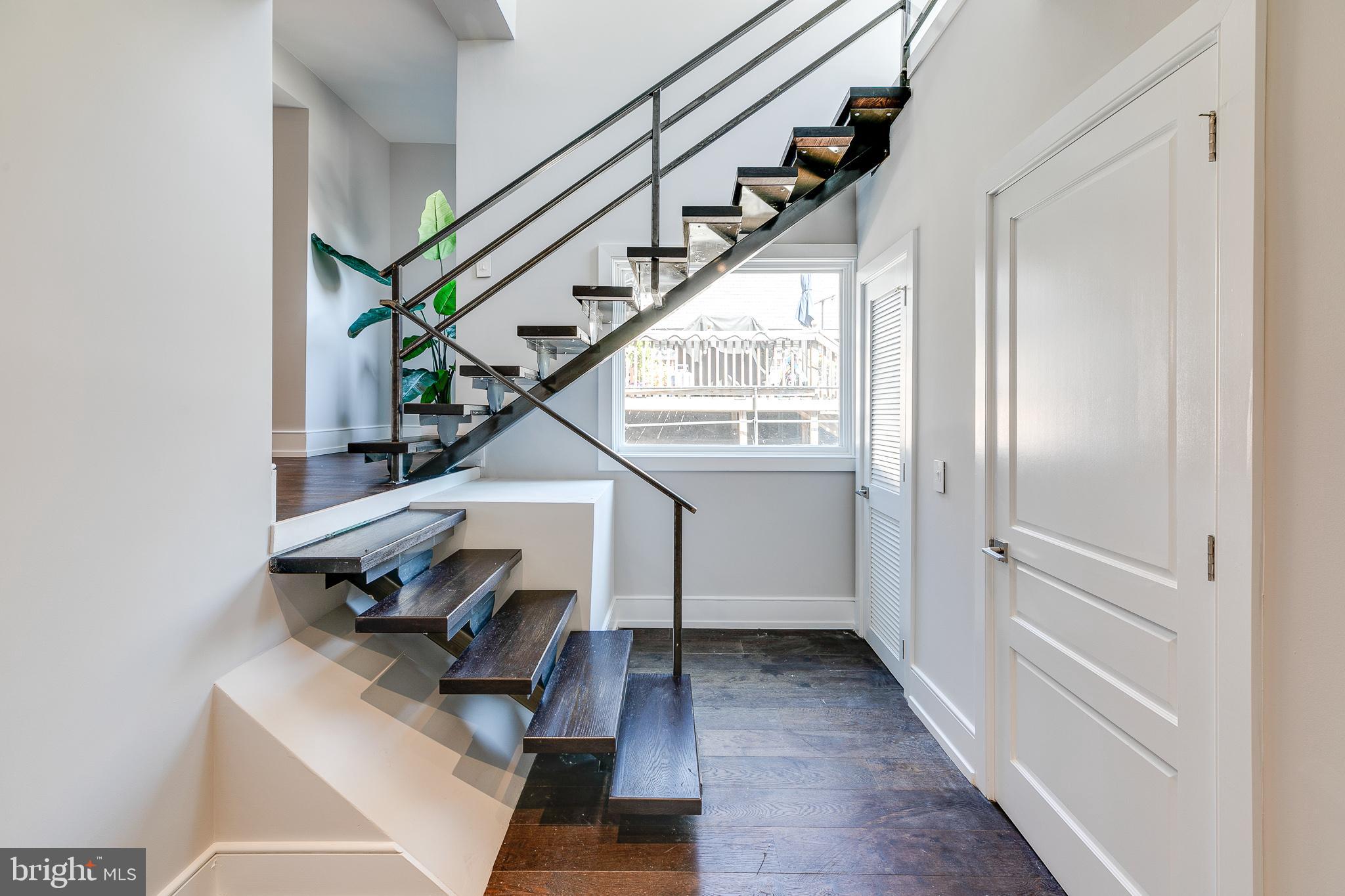 1808 Spruce Street, Unit 3 Philadelphia, PA 19103 - Photo 35 of 57