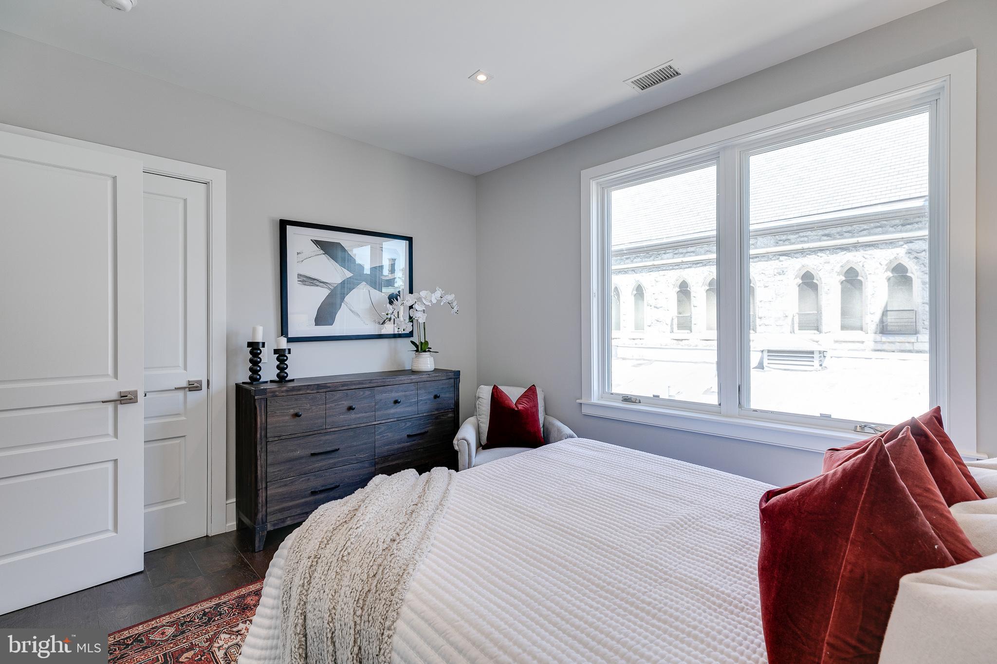 1808 Spruce Street, Unit 3 Philadelphia, PA 19103 - Photo 45 of 57
