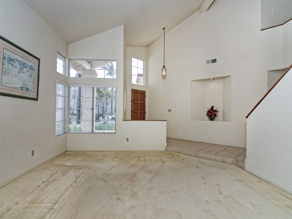 11827 River Rim Road San Diego, CA 92126 - Photo 7 of 25 Gallery Image 7