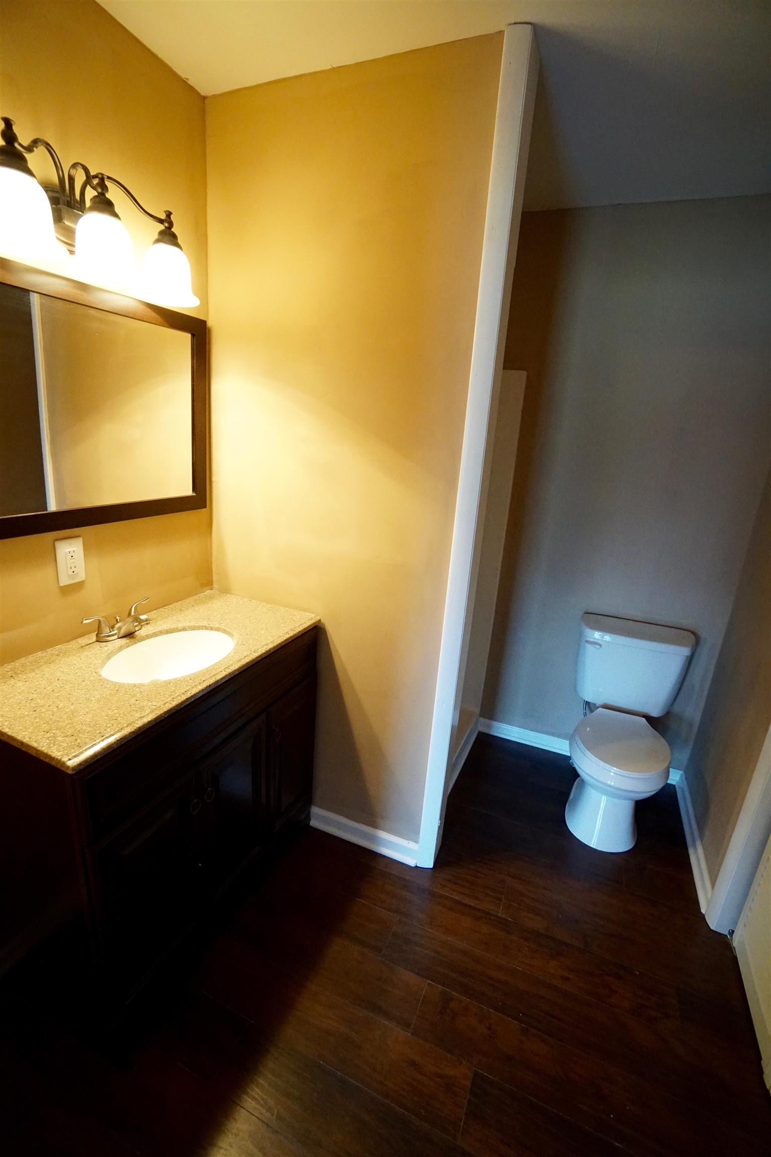 861 Alford Road Murfreesboro, TN 37129 - Photo 20 of 21 Full bathroom above garage in the suite!