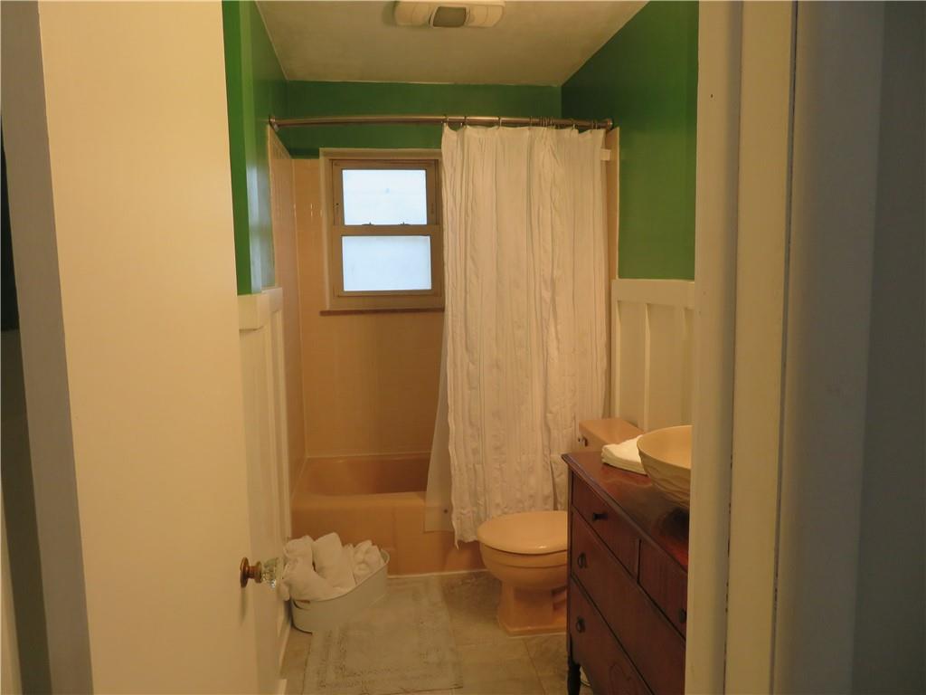 807 Longfellow Road Anderson, IN 46011 - Photo 15 of 34 Gallery Image 15