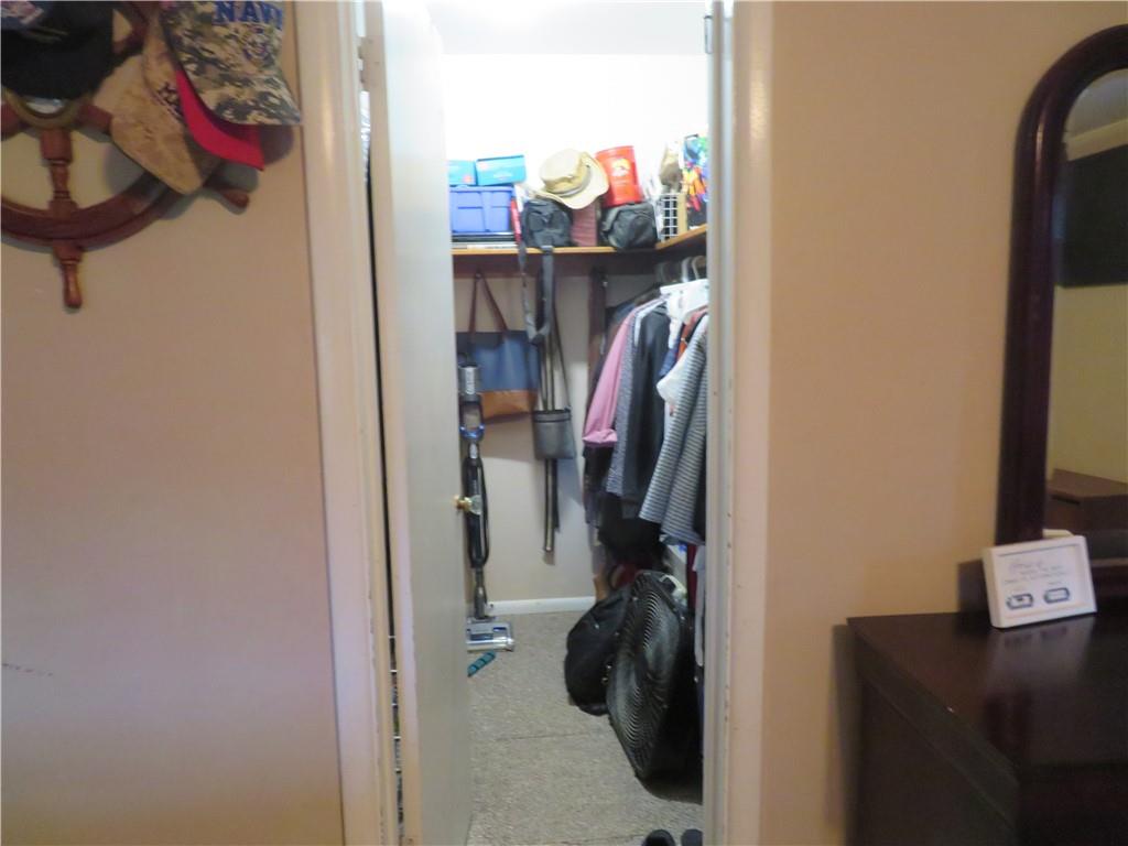 807 Longfellow Road Anderson, IN 46011 - Photo 26 of 34 Gallery Image 26