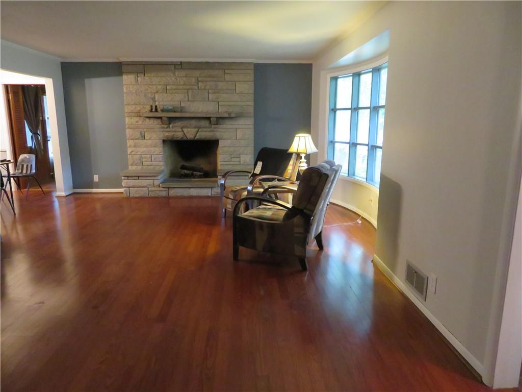 807 Longfellow Road Anderson, IN 46011 - Photo 7 of 34 Gallery Image 7