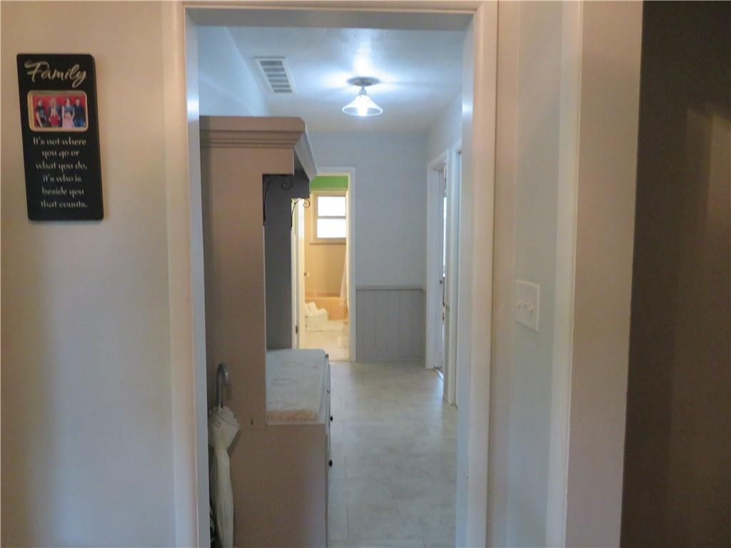 807 Longfellow Road Anderson, IN 46011 - Photo 10 of 34 Gallery Image 10