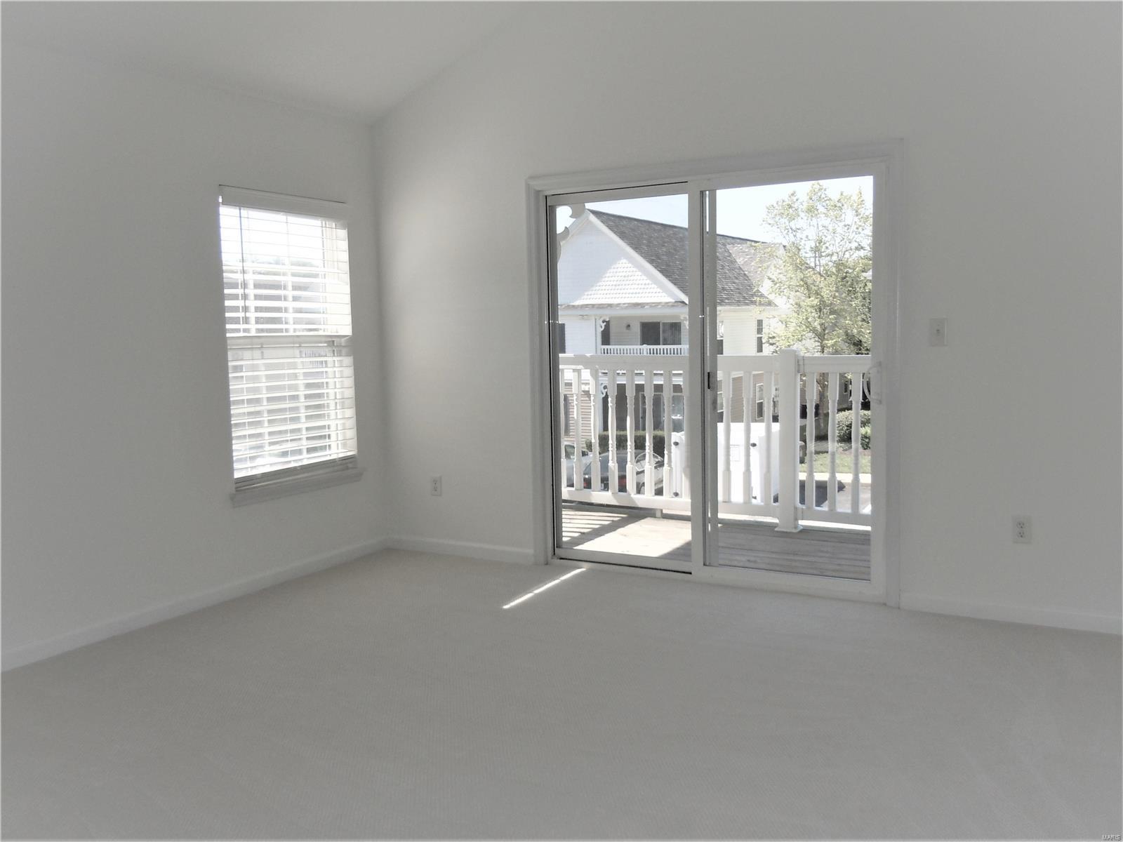 9736 Crayford Road, Unit 6F St. Louis, MO 63123 - Photo 6 of 28 Gallery Image 6