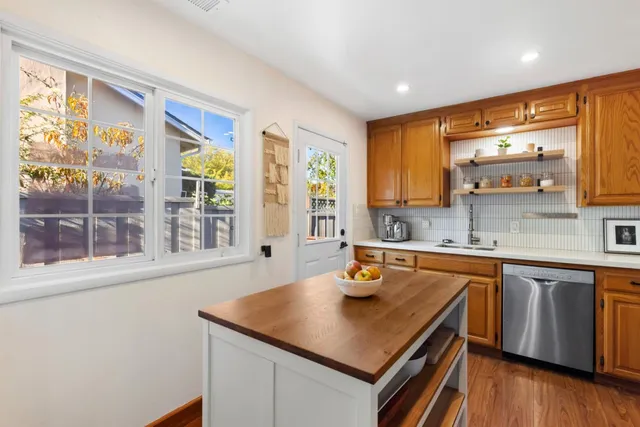 $1,789,000 | 2504 Hastings Avenue, Redwood City, CA 94061