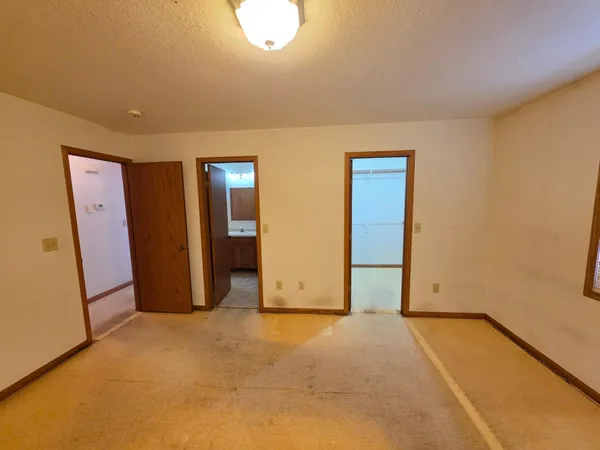 $285,000 | 45 Rolling Hills Drive, Elgin, MN 55932