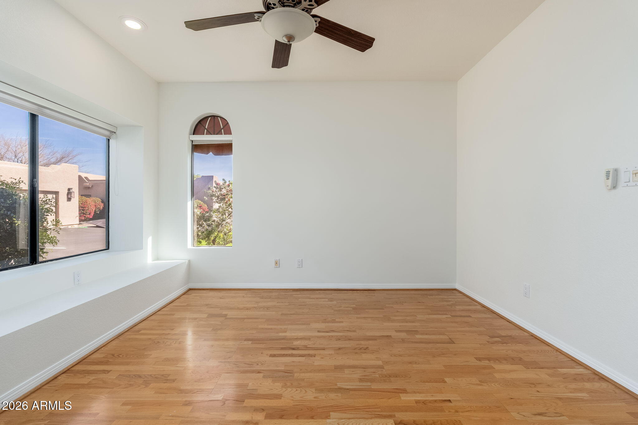 3015 East Coolidge Street, Unit 2 Phoenix, AZ 85016 - Photo 27 of 57 3015 E Coolidge St Unit 2 - 26