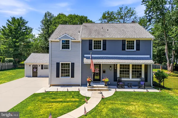 $925,000 | 504 Middlesex Drive, Moorestown, NJ 08057