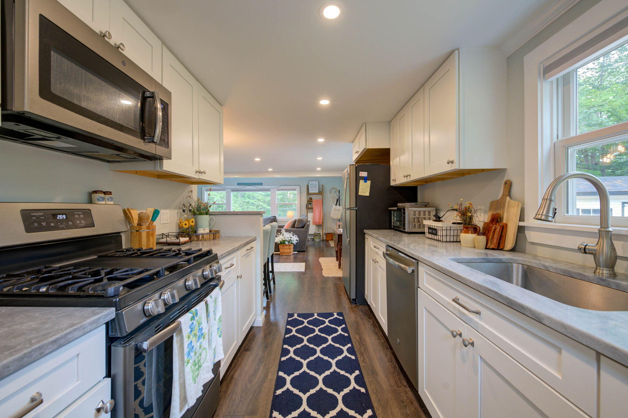 6 Crescent Lane Gray, ME 04071 - Photo 17 of 49 8-web-or-mls-pic-8