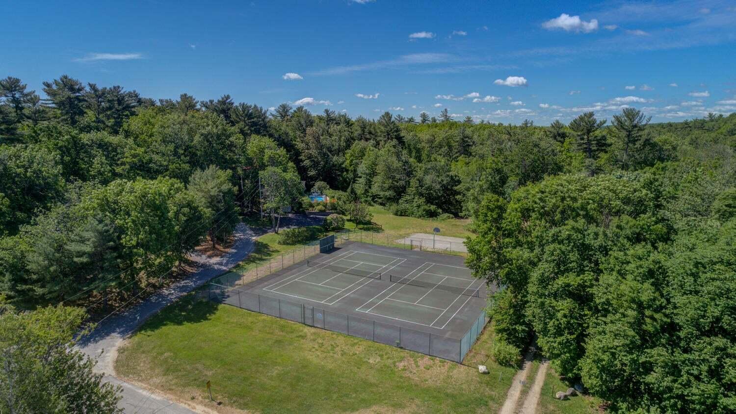 6 Crescent Lane Gray, ME 04071 - Photo 6 of 49 2AF959AF-B943-4C72-B054-33CF35EE9CC7