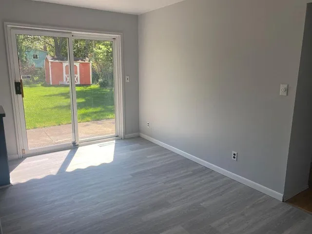 $2,700 | 2160 Georgetown Boulevard, Ann Arbor, MI 48105