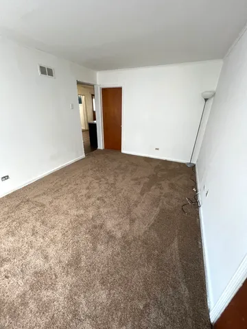 $319,000 | 4601 West 82nd Street, Chicago, IL 60652