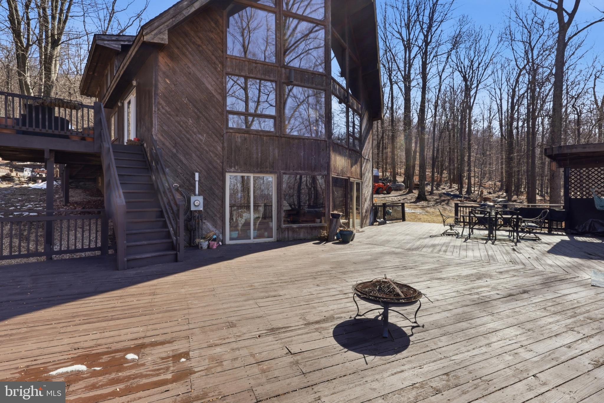 8939 Hawbottom Road Middletown, MD 21769 - Photo 38 of 92 Back deck