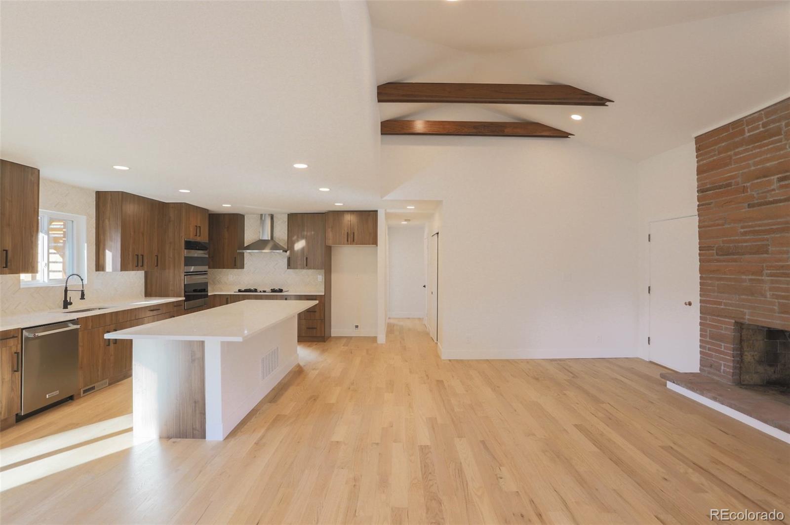 3275 Flower Street Wheat Ridge, CO 80033 - Photo 10 of 40 Gallery Image 10
