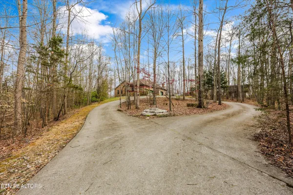 $1,009,900 | 111 Stone Ridge Drive, Andersonville, TN 37705