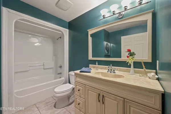 $1,009,900 | 111 Stone Ridge Drive, Andersonville, TN 37705