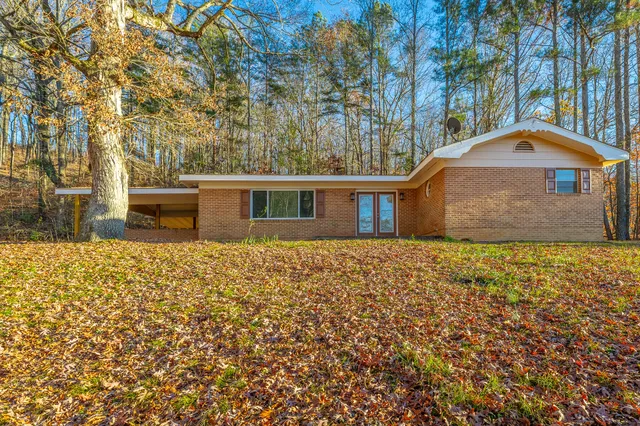 $239,900 | 230 Indian Drive Northeast, Dalton, GA 30721