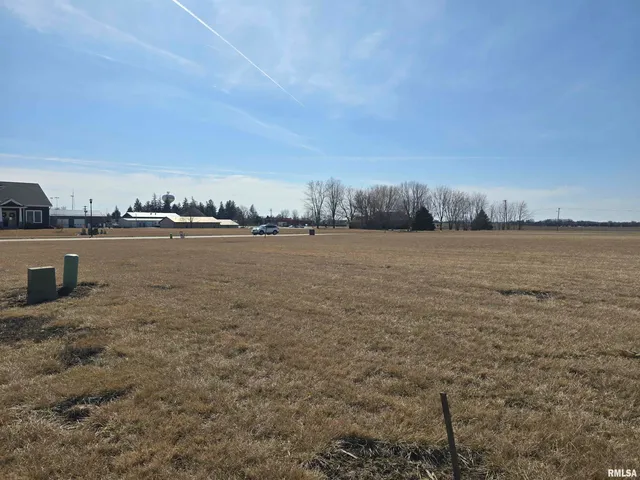 $60,000 | 803 Darnall Drive, Geneseo, IL 61254