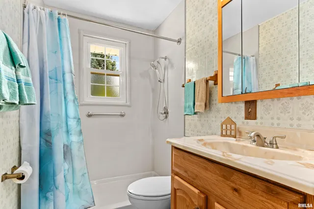 $175,000 | 5604 East Crews Avenue, Chillicothe, IL 61523