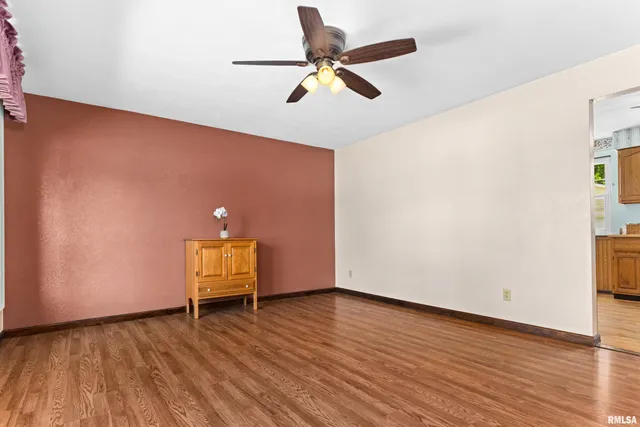 $175,000 | 5604 East Crews Avenue, Chillicothe, IL 61523