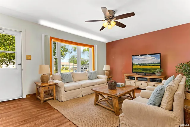 $175,000 | 5604 East Crews Avenue, Chillicothe, IL 61523