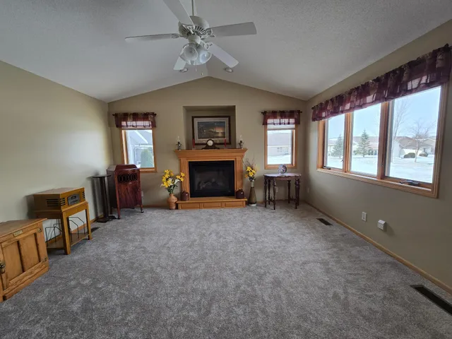 $359,900 | 1907 Upper Trentwood Circle Northeast, Willmar, MN 56201