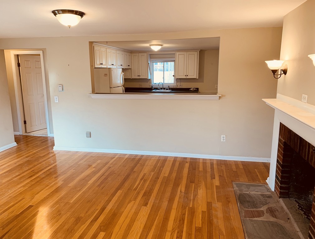7 Rodney Road, Unit 7 Bedford, MA 01730 - Photo 4 of 14 Gallery Image 4