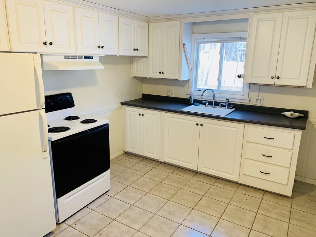 7 Rodney Road, Unit 7 Bedford, MA 01730 - Photo 6 of 14 Gallery Image 6