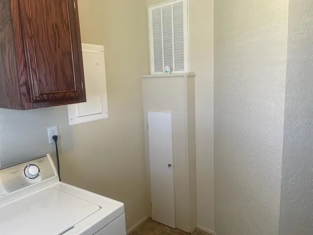 $189,900 | 4121 Fm 3326 Street East, Hawley, TX 79525