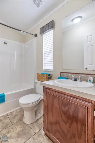 $189,900 | 4121 Fm 3326 Street East, Hawley, TX 79525