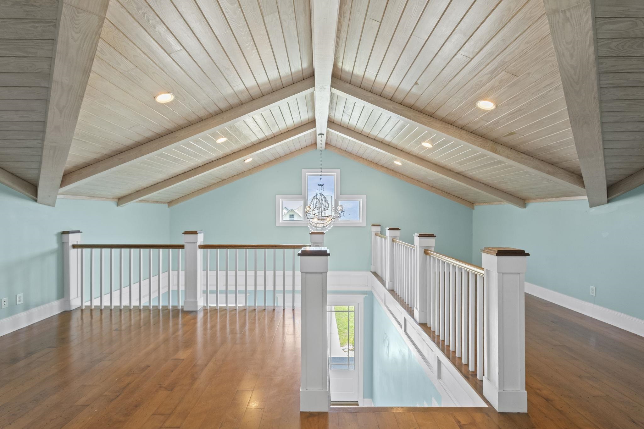 7059 Rocky Rd Loop Gulf Shores, AL 36542 - Photo 26 of 46 Hallway