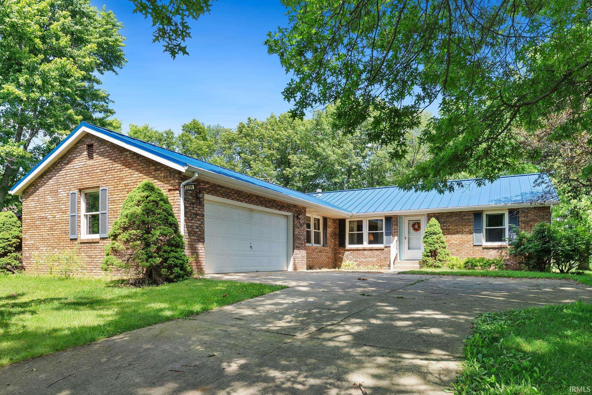 3394 North Old Farm Road Warsaw, IN 46582 - Photo 1 of 21