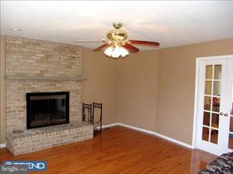 4178 Wellesley Road Bethlehem, PA 18017 - Photo 3 of 4 Gallery Image 3