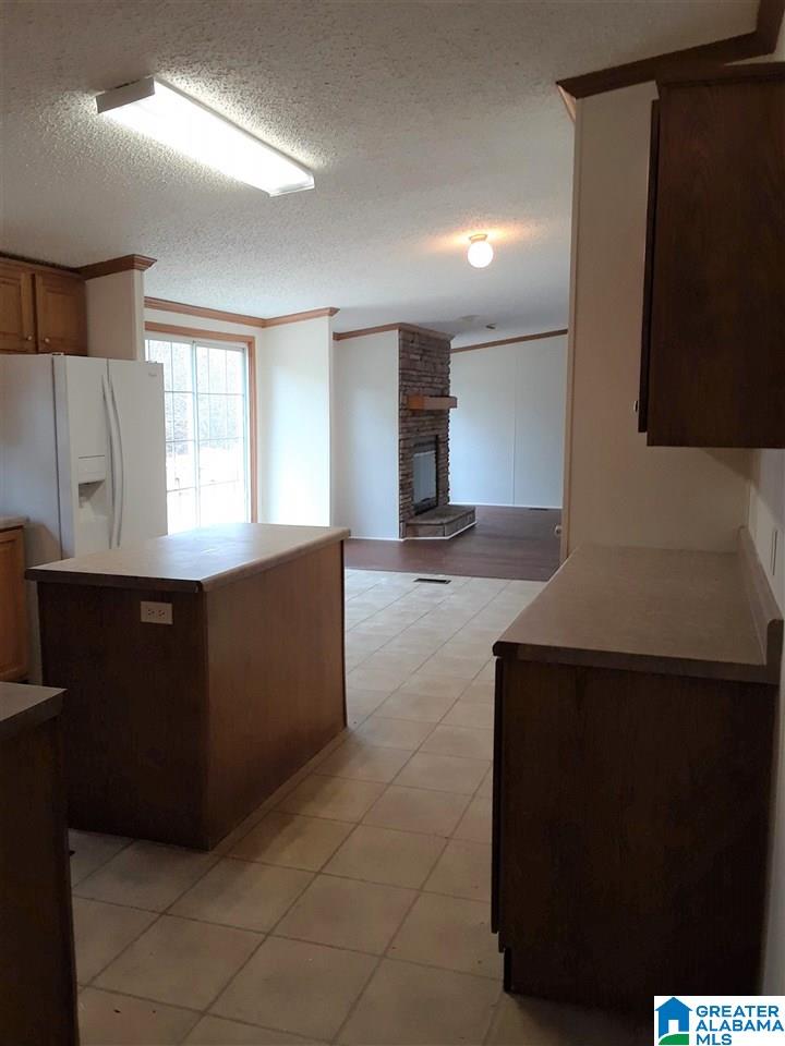47 Dora Lane Vincent, AL 35178 - Photo 5 of 10