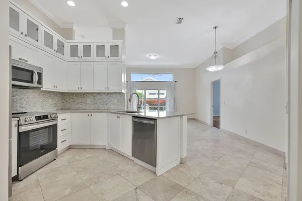 $4,500 | 6253 Michael Street, Jupiter, FL 33458