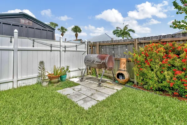 $4,500 | 6253 Michael Street, Jupiter, FL 33458