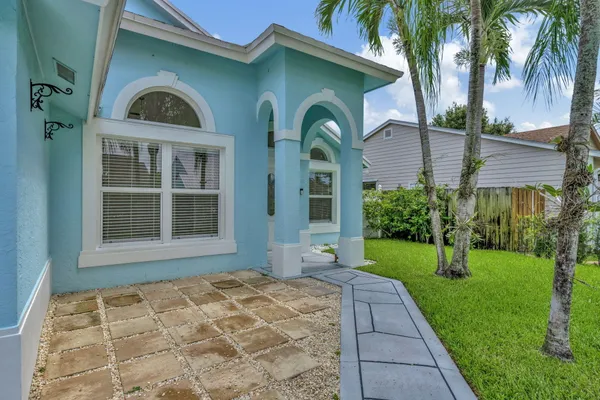 $4,500 | 6253 Michael Street, Jupiter, FL 33458